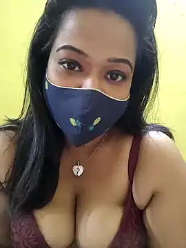 Snapshot of angelrani1234 chatting on February 16, 12:54 pm angelrani1234 online show from February 16, 12:54 pm