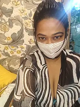 Snapshot of angelrani1234 chatting on February 15, 11:30 am angelrani1234 online show from February 15, 11:30 am