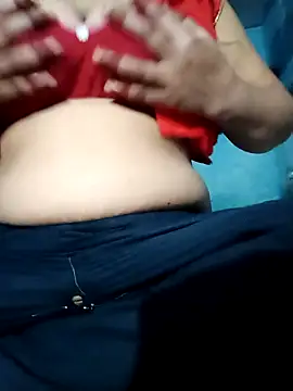 Snapshot of Haseena_Baby chatting on February 3, 6:24 am Haseena Baby online show from February 3, 6:24 am