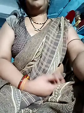 Snapshot of Haseena_Baby chatting on February 20, 6:28 am Haseena Baby online show from February 20, 6:28 am