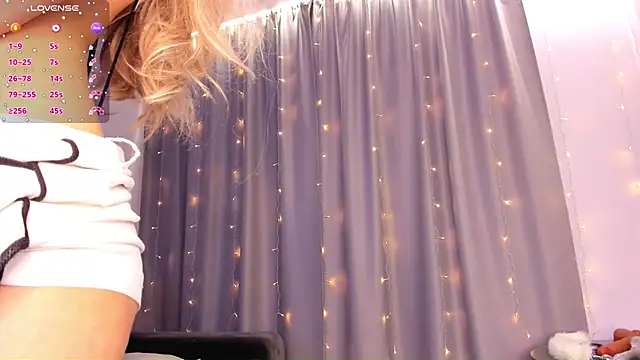 dontouchmyass online show from February 22, 6:19 pm