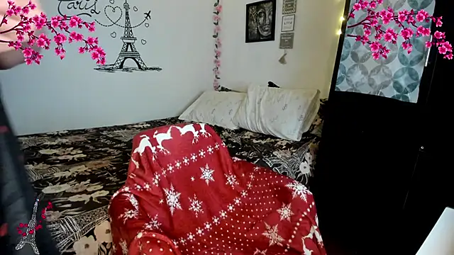 Snapshot of nataparis chatting on May 22, 11:32 pm nataparis online show from May 22, 11:32 pm