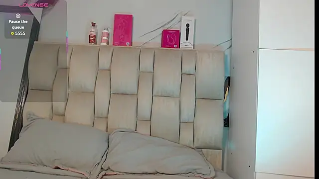 Snapshot of esmeralda-bk chatting on December 3, 10:52 pm esmeralda-bk online show from December 3, 10:52 pm