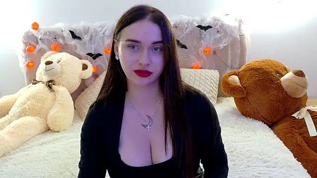 Snapshot of Lilliana_Moon chatting on November 11, 10:26 am Lilliana Moon online show from November 11, 10:26 am