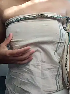 Snapshot of nikkibenza chatting on March 6, 11:03 am nikkibenza online show from March 6, 11:03 am