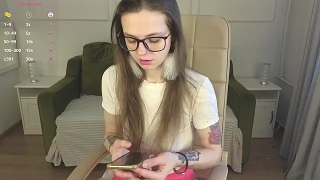 Iriss Miller online show from February 21, 12:28 pm