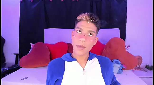 Ethan Boyy online show from February 28, 4:32 am