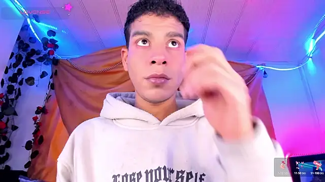 Ethan Boyy online show from December 13, 10:26 pm