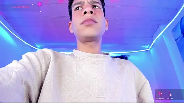 Ethan Boyy online show from April 29, 7:09 pm