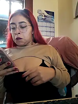 Snapshot of AnonymousGirl chatting on October 30, 2:18 pm AnonymousGirl online show from October 30, 2:18 pm