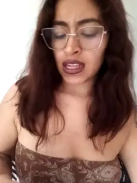AnonymousGirl online show from April 29, 7:53 pm