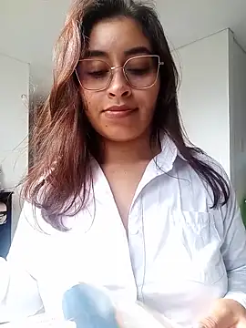 AnonymousGirl online show from May 26, 7:54 pm
