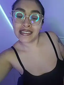 AnonymousGirl online show from June 30, 7:15 pm