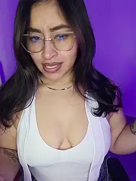 AnonymousGirl online show from July 10, 4:42 pm