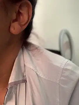 Miss  Melody online show from February 18, 6:04 pm