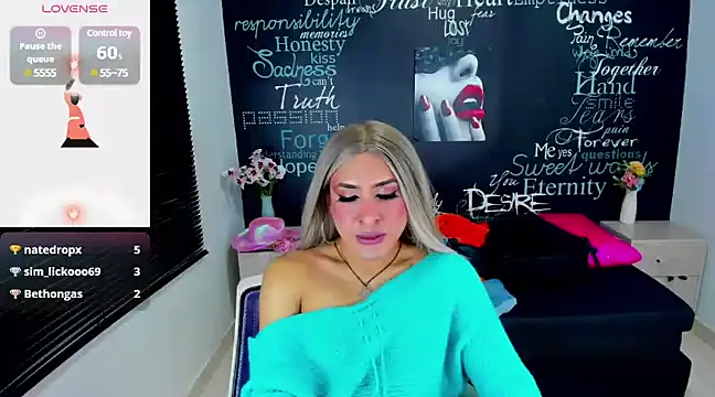 Snapshot of Georgina_Giio chatting on January 16, 8:54 am Georgina Giio online show from January 16, 8:54 am