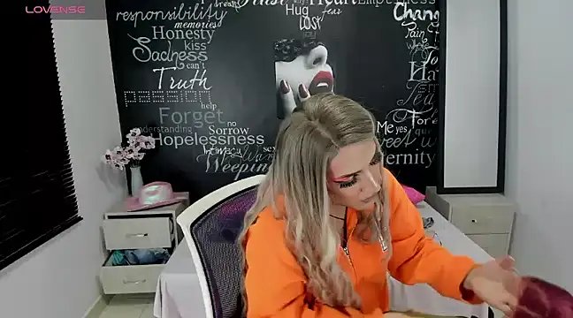 Snapshot of Georgina_Giio chatting on January 24, 8:23 am Georgina Giio online show from January 24, 8:23 am