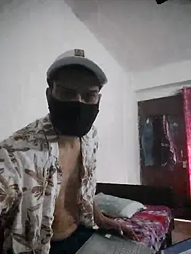 Snapshot of NikaYeptho chatting on November 21, 10:58 am NikaYeptho online show from November 21, 10:58 am