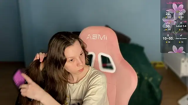 Snapshot of na_prikole_ chatting on December 19, 2:35 pm na prikole online show from December 19, 2:35 pm