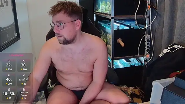 Snapshot of justinitt chatting on January 24, 9:26 pm justinitt online show from January 24, 9:26 pm