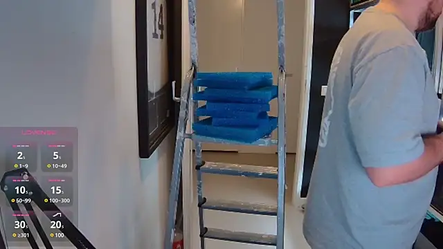 Snapshot of justinitt chatting on February 14, 3:58 pm justinitt online show from February 14, 3:58 pm