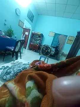 KisSsu online show from December 4, 2:10 am