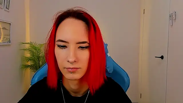 Snapshot of Kar1_na_ chatting on January 14, 11:42 am Kar1 na online show from January 14, 11:42 am