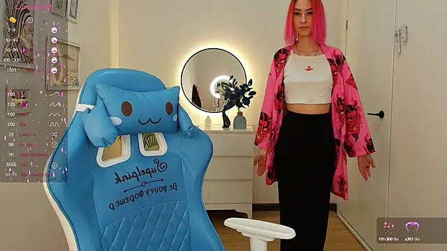 Snapshot of Kar1_na_ chatting on January 30, 8:22 am Kar1 na online show from January 30, 8:22 am