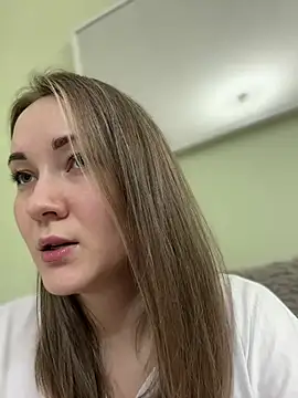 Kiss My Body online show from January 27, 1:09 pm