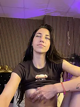 KeylaBlair online show from March 7, 3:28 pm