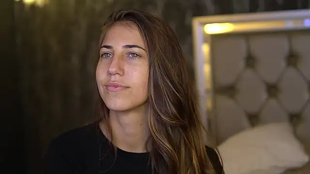 KeylaBlair online show from September 27, 5:40 pm