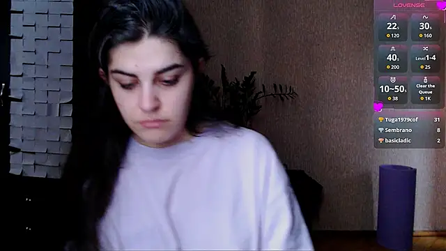 Snapshot of _Roselina_ chatting on January 9, 7:33 am Roselina online show from January 9, 7:33 am