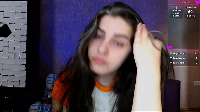 Snapshot of _Roselina_ chatting on January 10, 6:37 am Roselina online show from January 10, 6:37 am