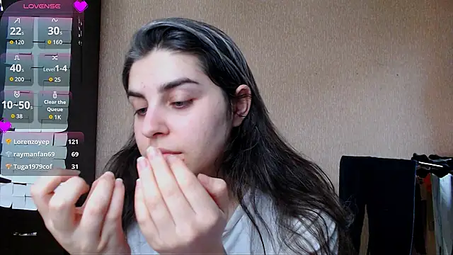 Snapshot of _Roselina_ chatting on January 13, 11:59 am Roselina online show from January 13, 11:59 am