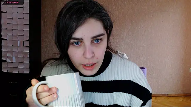 Snapshot of _Roselina_ chatting on January 18, 12:20 pm Roselina online show from January 18, 12:20 pm