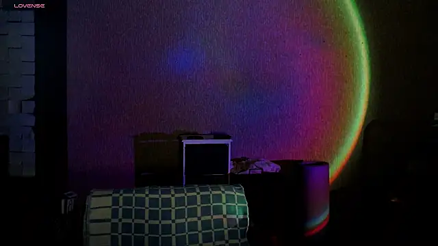 Snapshot of _Roselina_ chatting on February 26, 7:13 pm Roselina online show from February 26, 7:13 pm