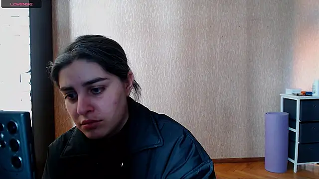 Snapshot of _Roselina_ chatting on March 3, 10:54 am Roselina online show from March 3, 10:54 am