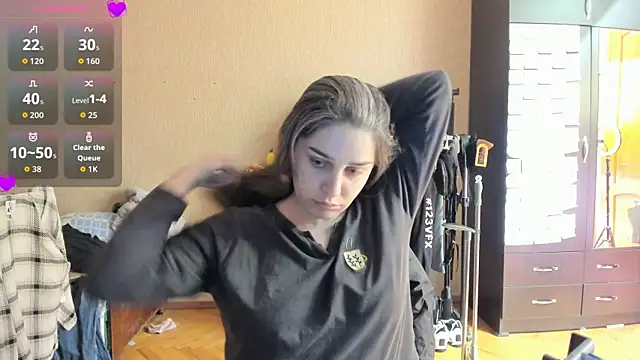 Snapshot of _Roselina_ chatting on May 6, 5:07 pm Roselina online show from May 6, 5:07 pm