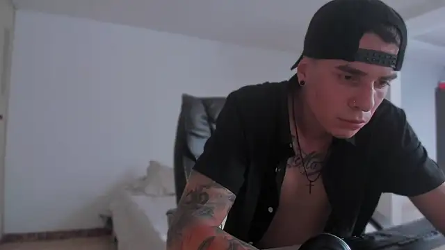 Baan10 online show from January 14, 9:09 pm