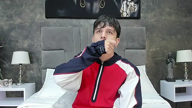 Snapshot of bruce_hans chatting on November 5, 11:32 am bruce hans online show from November 5, 11:32 am