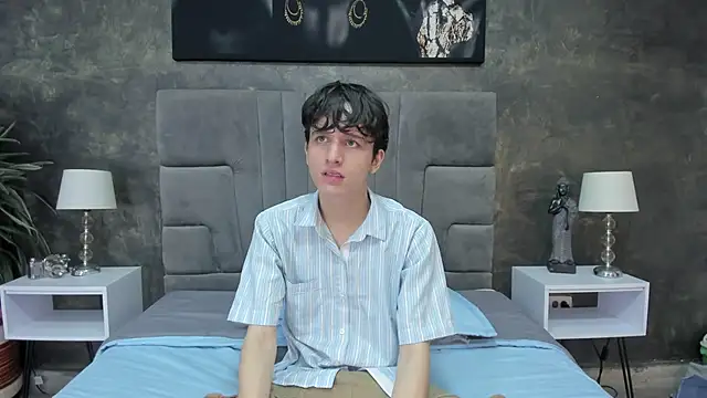 Snapshot of bruce_hans chatting on December 14, 11:59 am bruce hans online show from December 14, 11:59 am