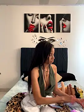 Keyler True18 online show from September 13, 2:39 pm