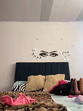 Keyler True18 online show from February 22, 1:53 pm