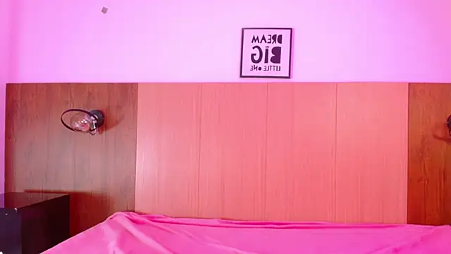 Snapshot of AdaaMillan chatting on January 30, 2:15 pm AdaaMillan online show from January 30, 2:15 pm