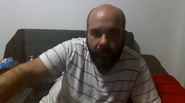 Snapshot of Chubi6669 chatting on March 22, 7:20 pm Chubi6669 online show from March 22, 7:20 pm