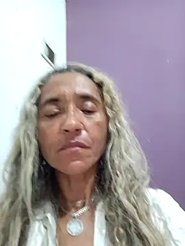 Snapshot of lilithandsugar chatting on January 18, 1:30 am lilithandsugar online show from January 18, 1:30 am