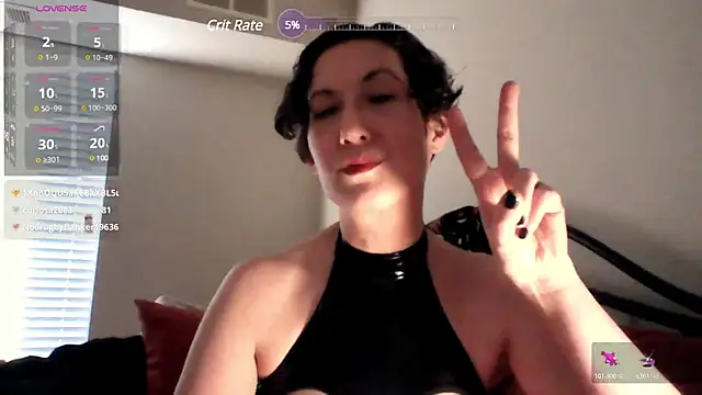 Snapshot of MistressVeritasX chatting on January 26, 10:57 pm MistressVeritasX online show from January 26, 10:57 pm