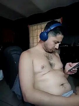 Snapshot of Omar_fernndo chatting on January 22, 7:34 pm Omar fernndo online show from January 22, 7:34 pm
