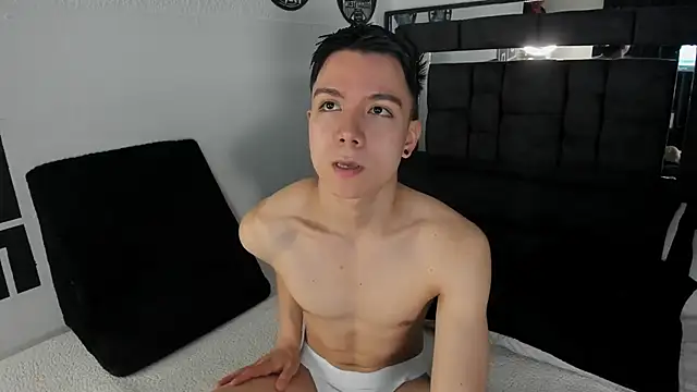 Snapshot of alanblack1 chatting on October 30, 4:19 pm alanblack1 online show from October 30, 4:19 pm