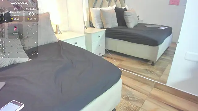 raquell moore online show from January 17, 2:44 pm